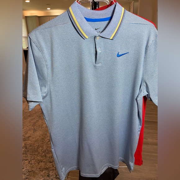 Nike Golf Polo Shirts - Picture 4 of 14